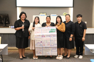 โครงการพัฒนาศักยภาพครูประจำการและครูพี่เลี้ยงให้มีคุณลักษณะของ Strong Teacher